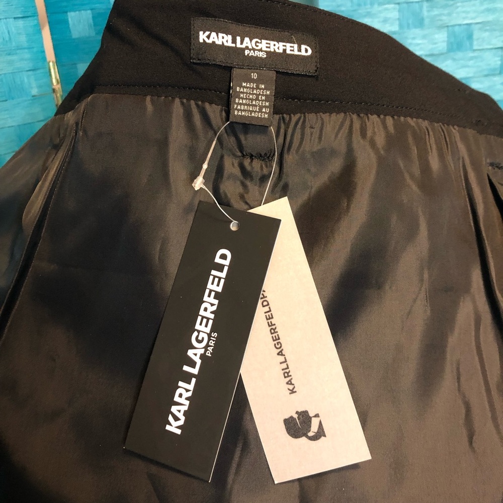 Karl Lagerfeld Faux Patent Leather Belted Mini Skirt Black New - Picture 10 of 14
